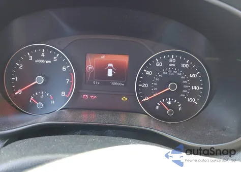 2019 Kia Sportage Lx z USA, uszkodzony, nr VIN KNDPMCAC8K7494132